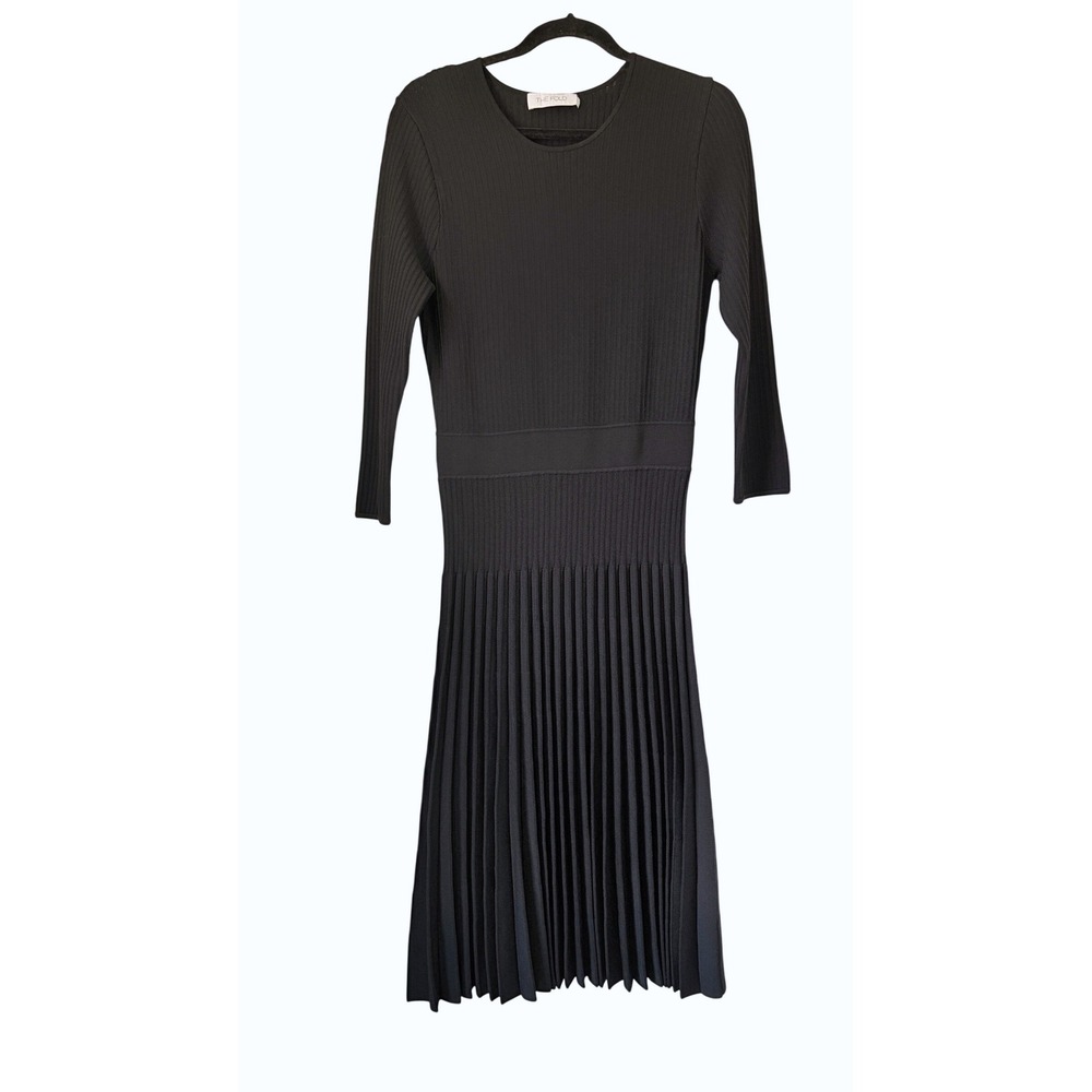 THE FOLD London Black Ribbed Knit Pleated Midi Dress Size Medium 3/4 Sleeve
